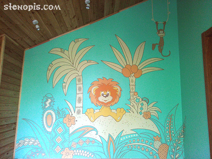 Роспись стены в детской комнате